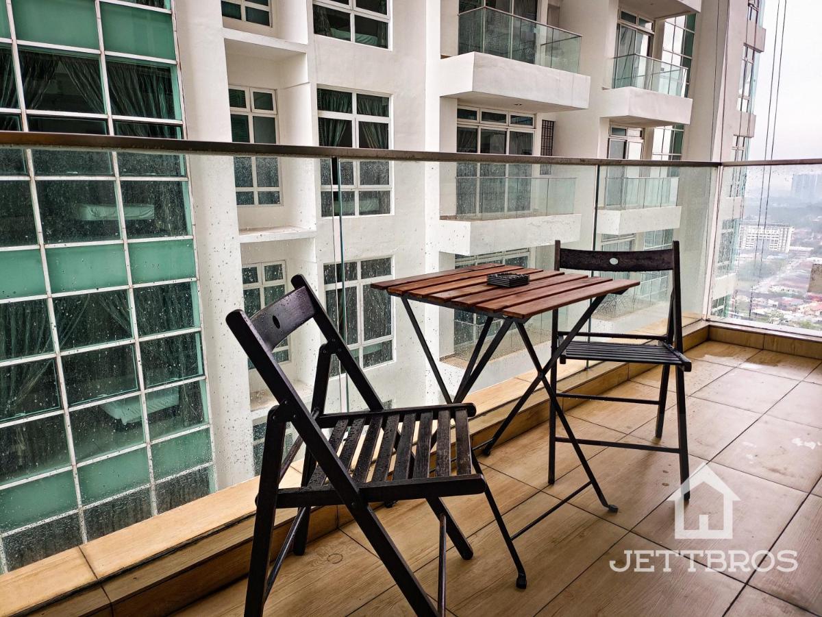 Ferienwohnung KSL D'Esplanade By JettBros Johor Bahru Exterior foto