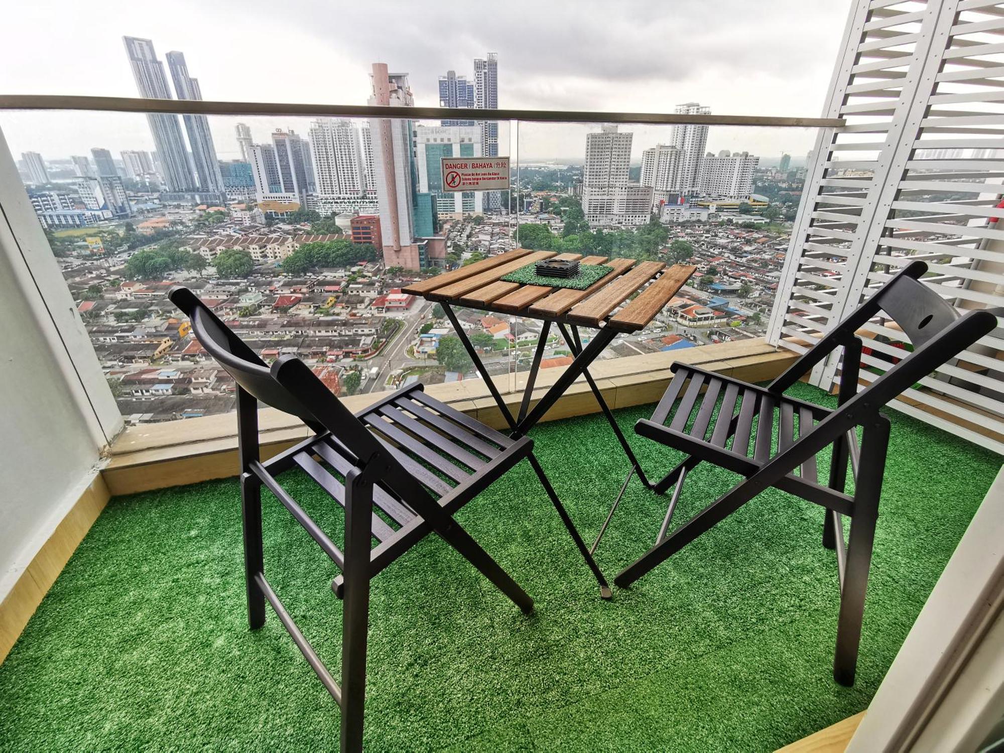 Ferienwohnung KSL D'Esplanade By JettBros Johor Bahru Exterior foto